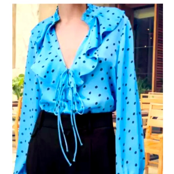 COPY - Zara long sleeve blouse color blue - Picture 1 of 5